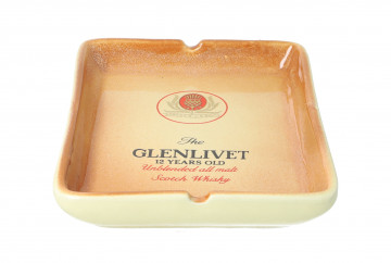 5 Old Ceramic Ashtray  Glenlivet ,Glenfarclas and  Blended whisky Open all pictures to see each one