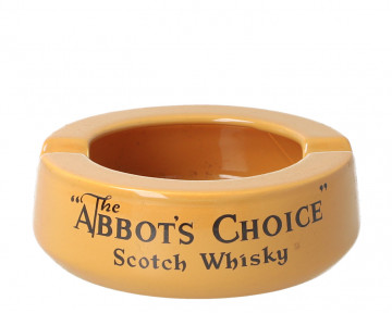 5 Old Ceramic Ashtray  Glenlivet ,Glenfarclas and  Blended whisky Open all pictures to see each one