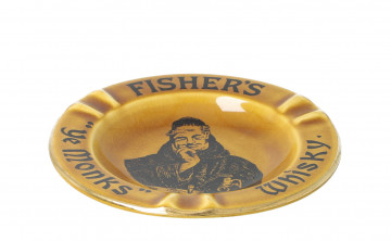 6 Old Ceramic Ashtray Blended whisky Open all pictures to see each one