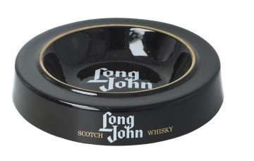6 Old Ceramic Ashtray Blended whisky Open all pictures to see each one