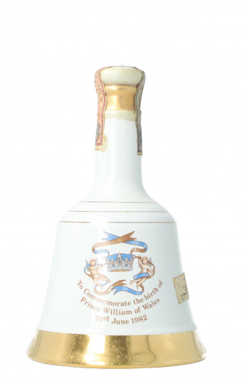 BELL'S   Blended  Scotch  Whisky Bottled 1982 50cl 40% Birth of prince William of Wales