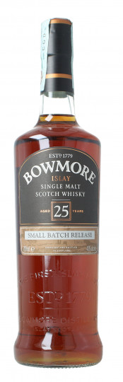 Bowmore Islay  Scotch Whisky 25  years old 70cl 43%