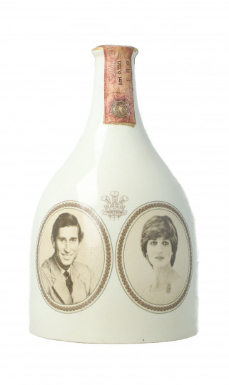 Bruichladdich Islay  Scotch Whisky 15 year old 1981 75cl 52% kg 1.095 OB- Royal Wedding