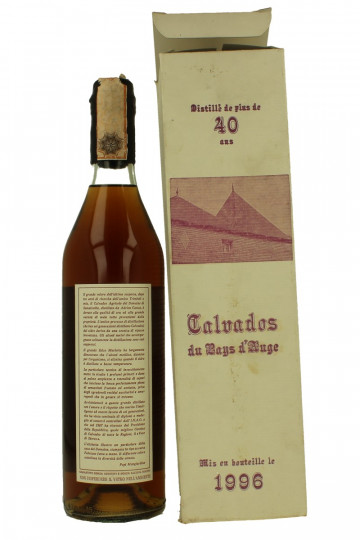 CALVADOS DU PAYS D'AUGE ADRIEN CAMUT 40 Years Old bottled 1996