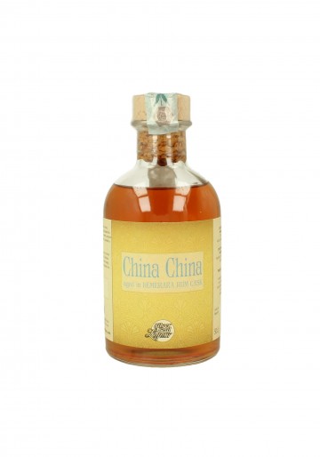 CHINA - DEMERARA RUM 50 CL 30 %