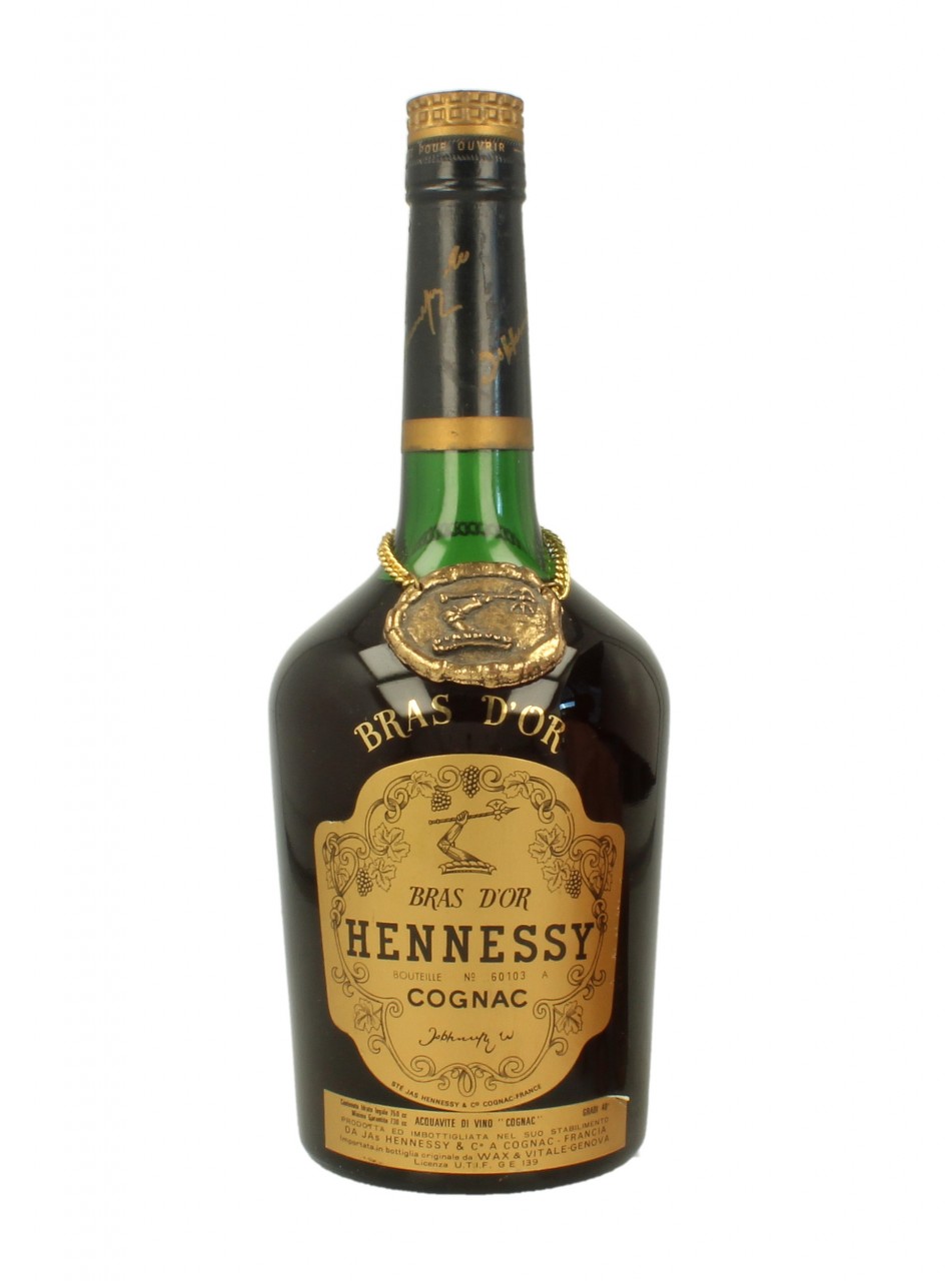 https://www.whiskyantique.com/media/prodotti/cognac-hennessy-bras-d-or-75-cl-40-44368/cognac-hennessy-bras-d-or-75-cl-40_IM236993.jpg