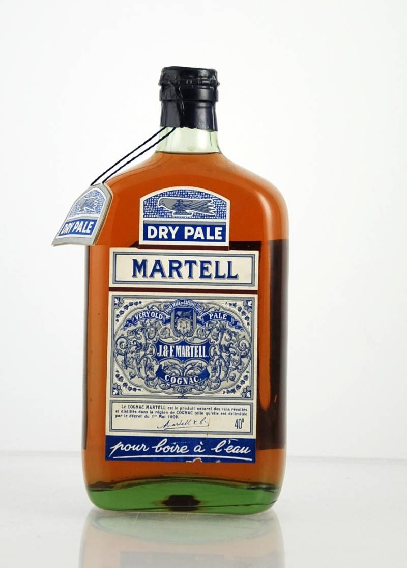 COGNAC MARTELL DRY PALE SQUARE TIN CAP - Products - Whisky Antique