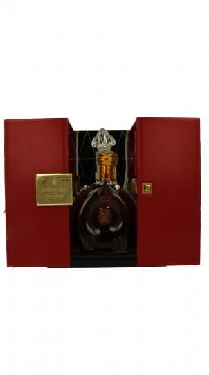 B. 1980s Remy Martin Louis XIII Baccarat Crystal Bottle With 