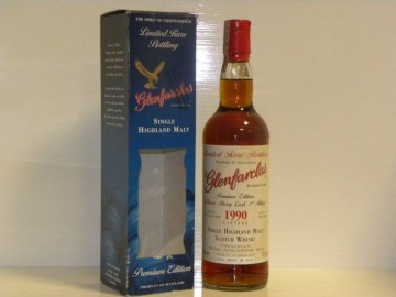 GLENFARCLAS 1990 PREMIUM EDITION 70 CL 43% BOTTLE No .0642/1800