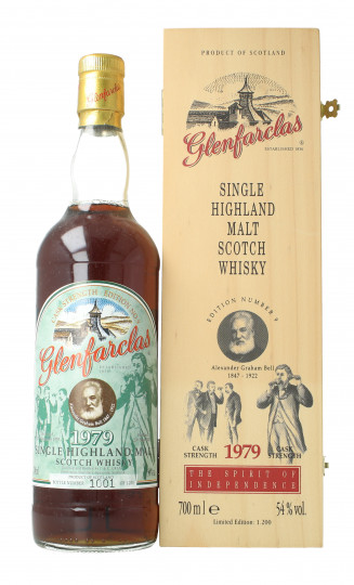 Glenfarclas Speyside  Scotch Whisky 1979 70cl 54% OB- Graham Bell