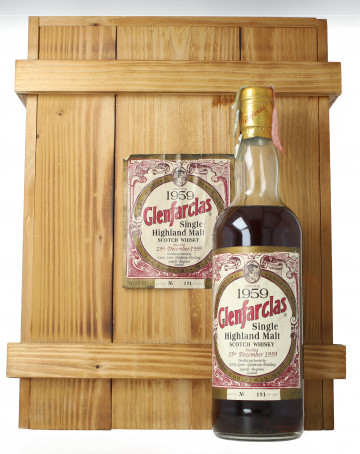 Glenfarclas Speyside  Scotch Whisky 43 year old 1959 2002 70cl 46% edition 3 The Historic reserve