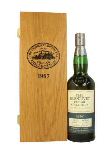 Glenlivet Speyside  Scotch Whisky 1967 2000 70cl 46% OB - Cellar Collection 2GL8003