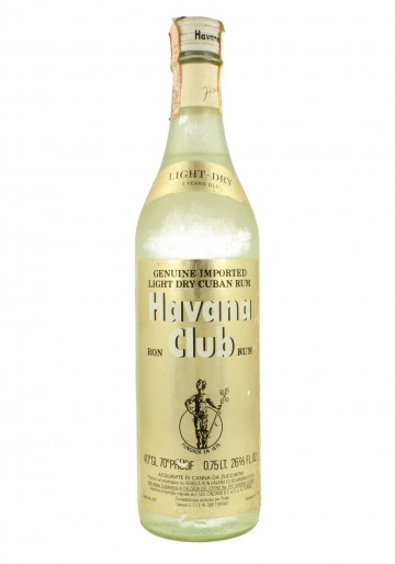 HAV CLUB  CU RUM BOTTLED IN THE 60/70'S 26 2/3 40 %
