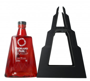 Highland Park Island   Scotch Whisky 15 year old 70cl 45.2% Fire editon
