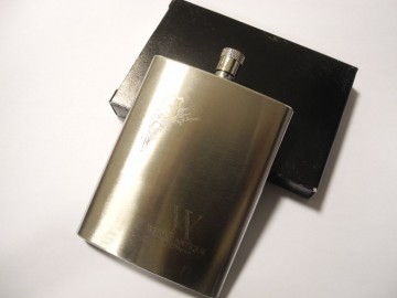 HIP FLASK STAINLESS STEEL