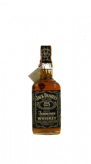 JACK DANIEL'S Tennessee Whiskey Black label Bot in The 80's-90's 70cl 45%