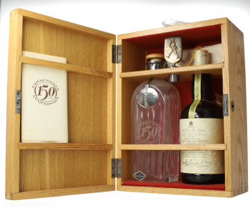 Johnnie Walker Blended  Scotch Whisky bottled 1970 75cl 43% OB- 150Th Anniversary