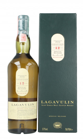 Lagavulin Islay  Scotch whisky 12 Years old bottled 2005 70cl 57.7% OB-