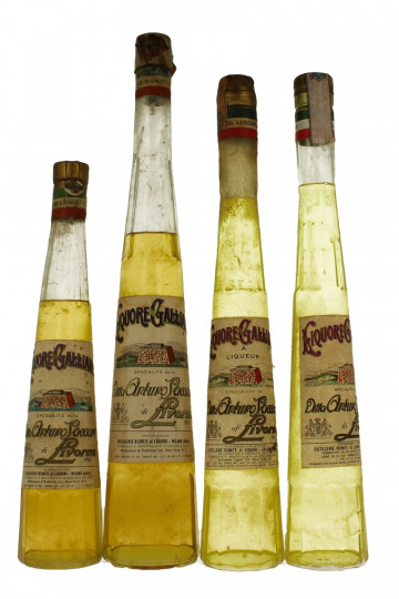 lot of  4 old Italian  Liquor Galliano Bot.40/50/60's 50cl