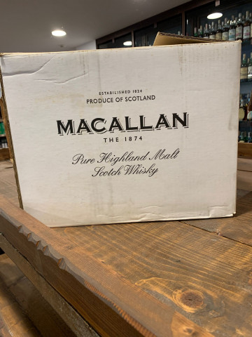 Macallan Speyside  Scotch Whisky Bottled 1996 70cl 45% OB- 1874 Replica Bottle