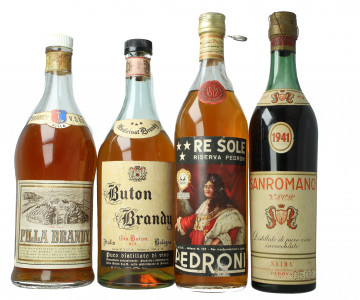 Old Italian brandy Bot 60/70's maybe 50's 4x75cl 40%