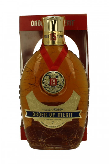 Order Of Merit Canadian Whiskey 15 Years Old 1957 1972 75cl 40%