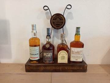 Set 4 different whisky Malt 4x70cl 43% Benriach 10yo-glen keith 1983-longmorn 15yo-Strathisla 15yo-