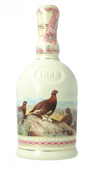 The Famous Grouse Blended Scotch Whisky 25 Year Old 75cl 40% Gold caracter